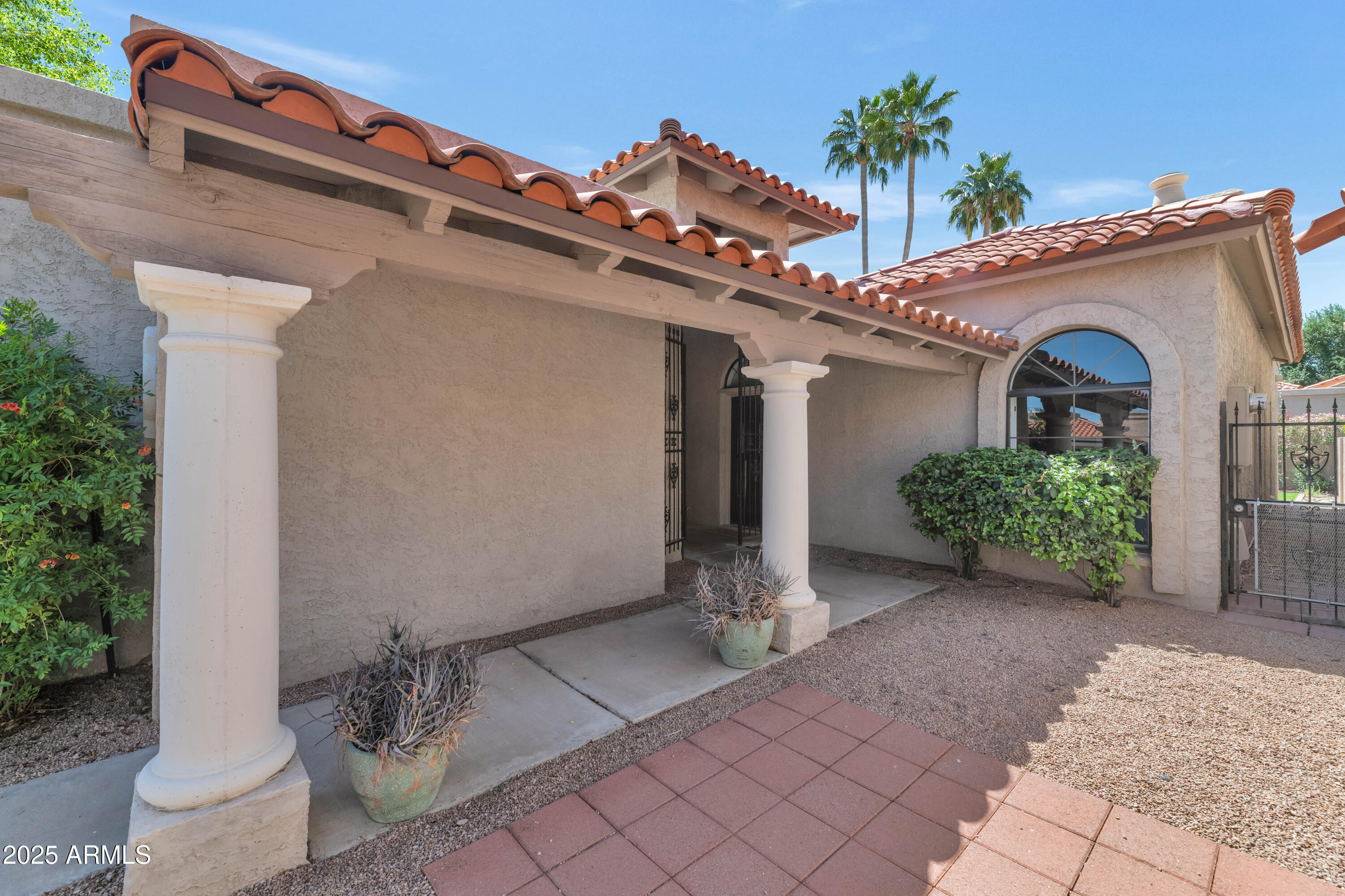 7917 E CACTUS WREN Road