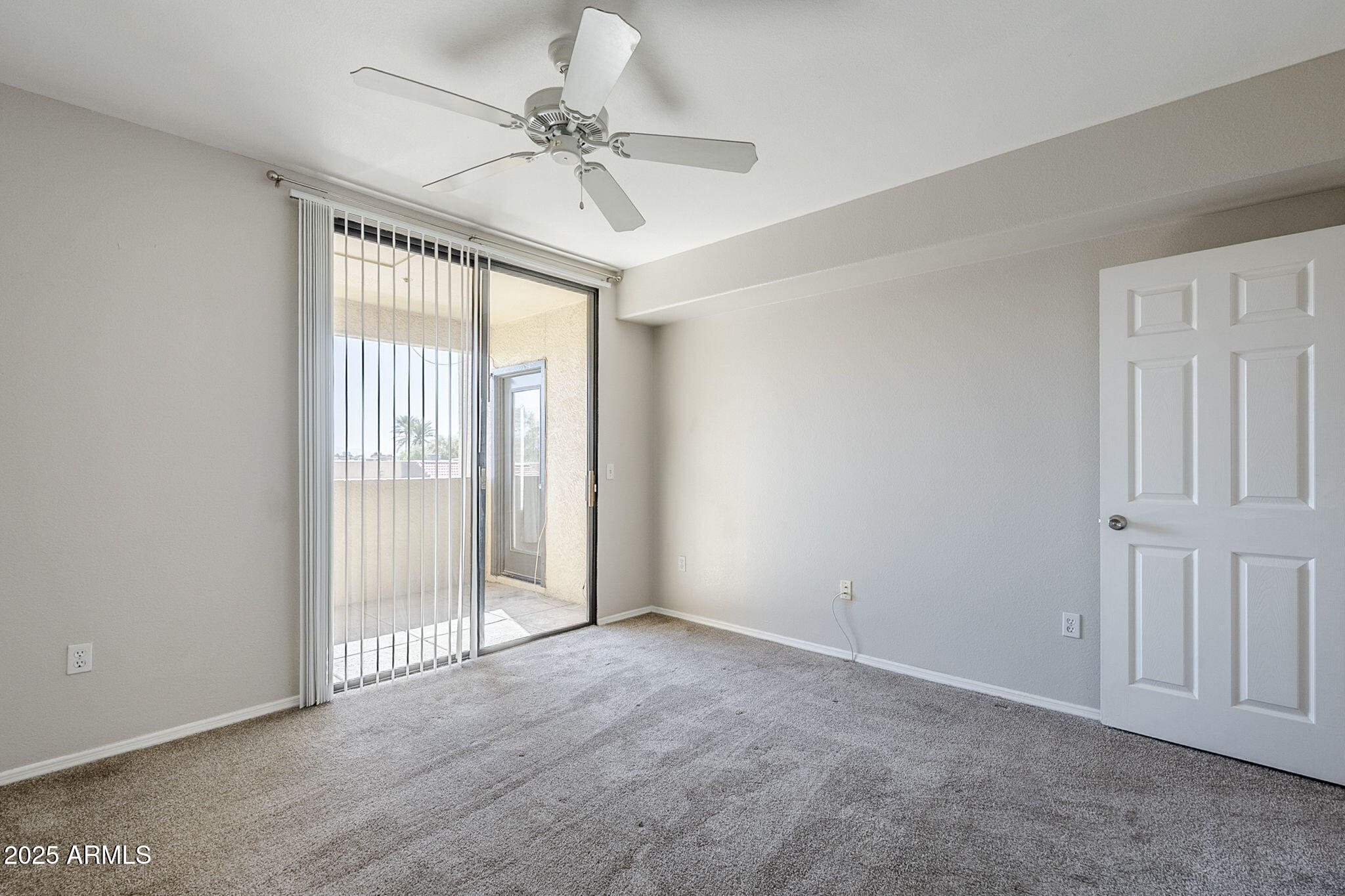 4925 E DESERT COVE Avenue, 326