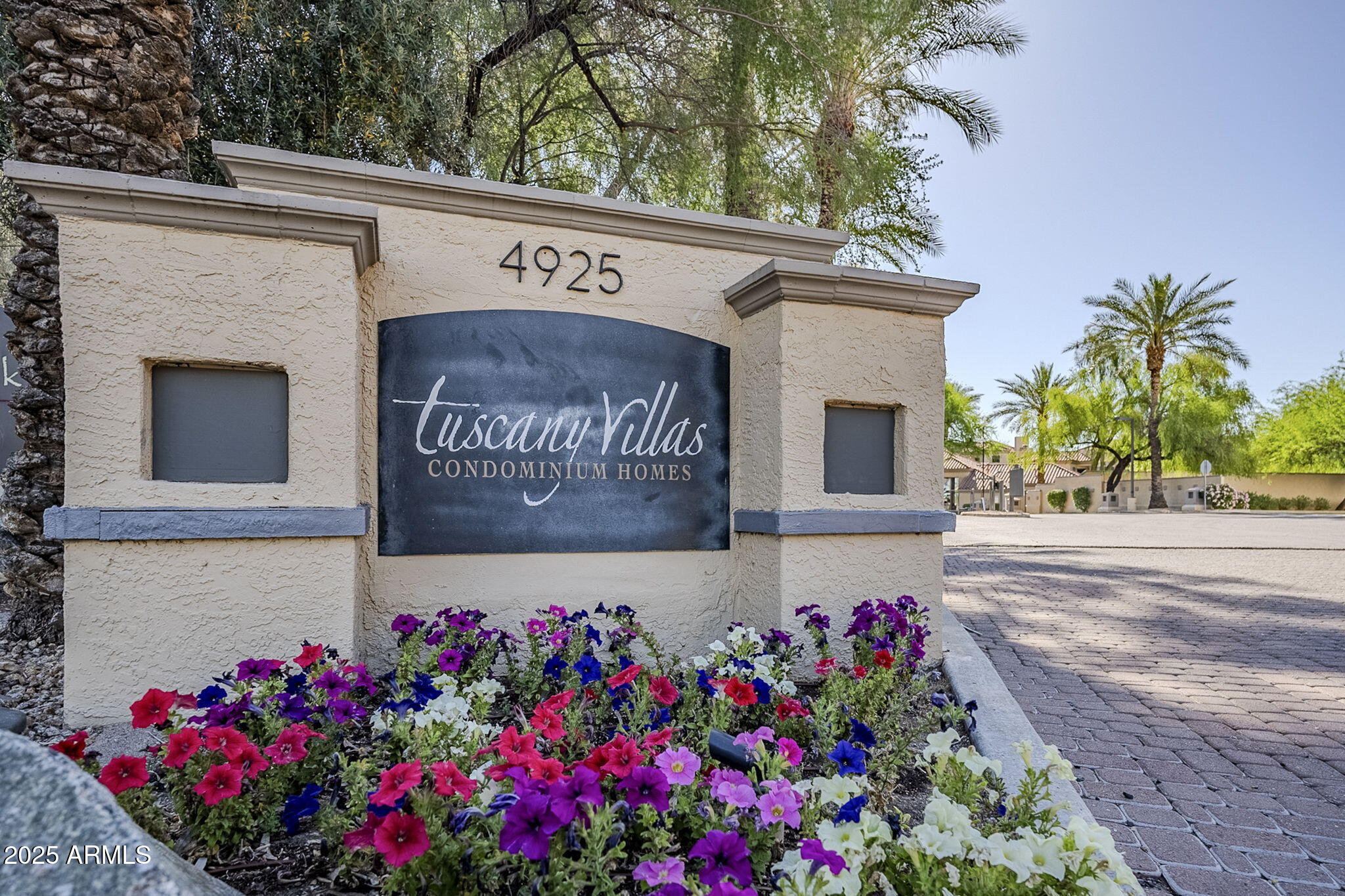 4925 E DESERT COVE Avenue, 326