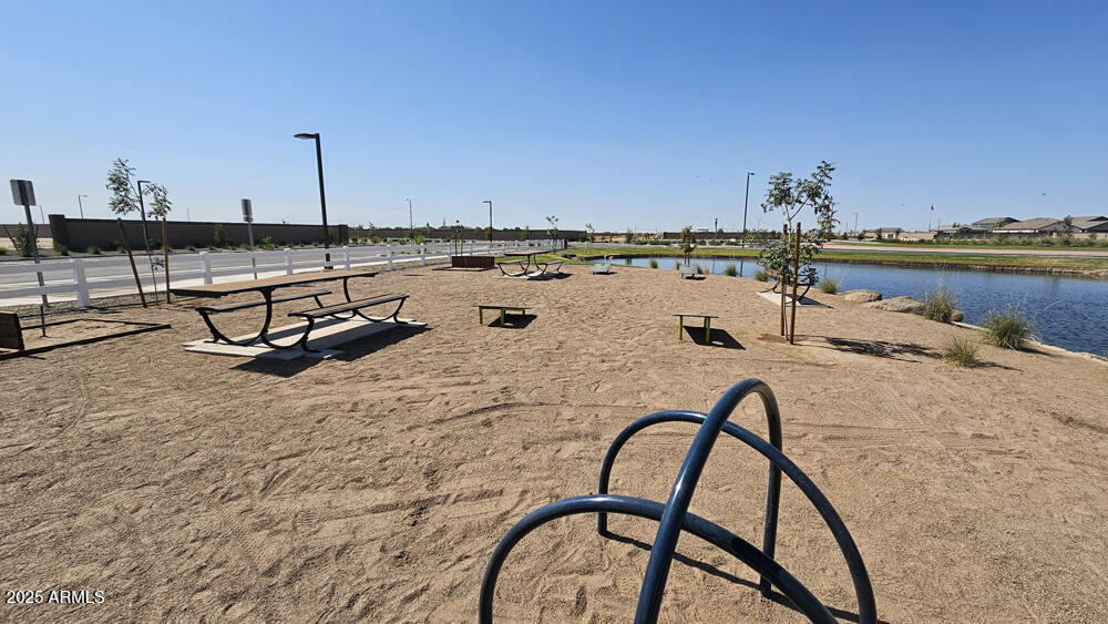 32123 N LONE RANCHER Way