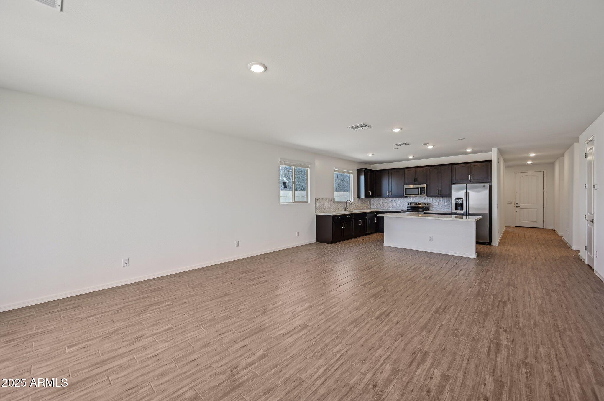 9547 W PARKWAY Drive