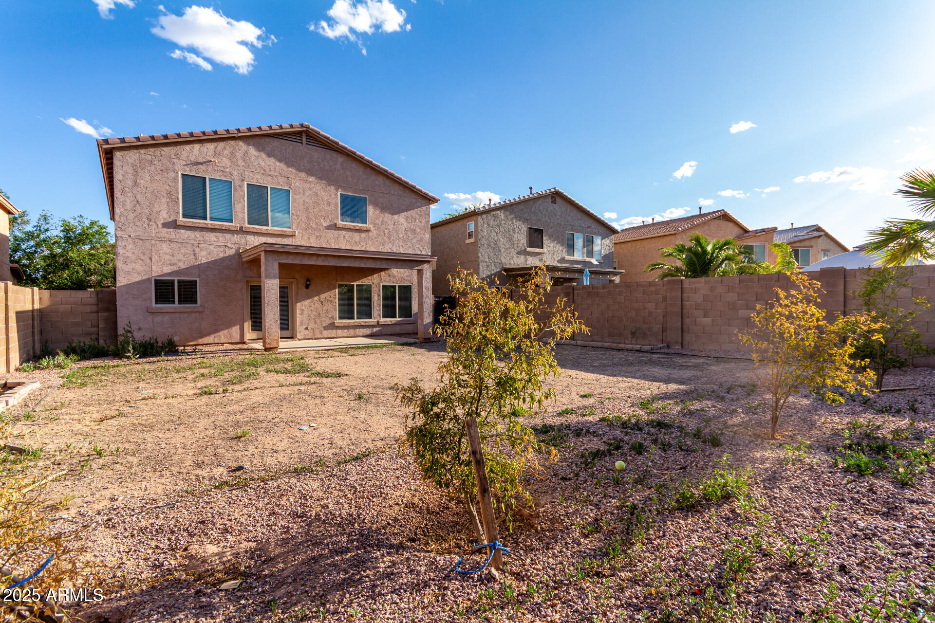 1222 E CANYON Trail