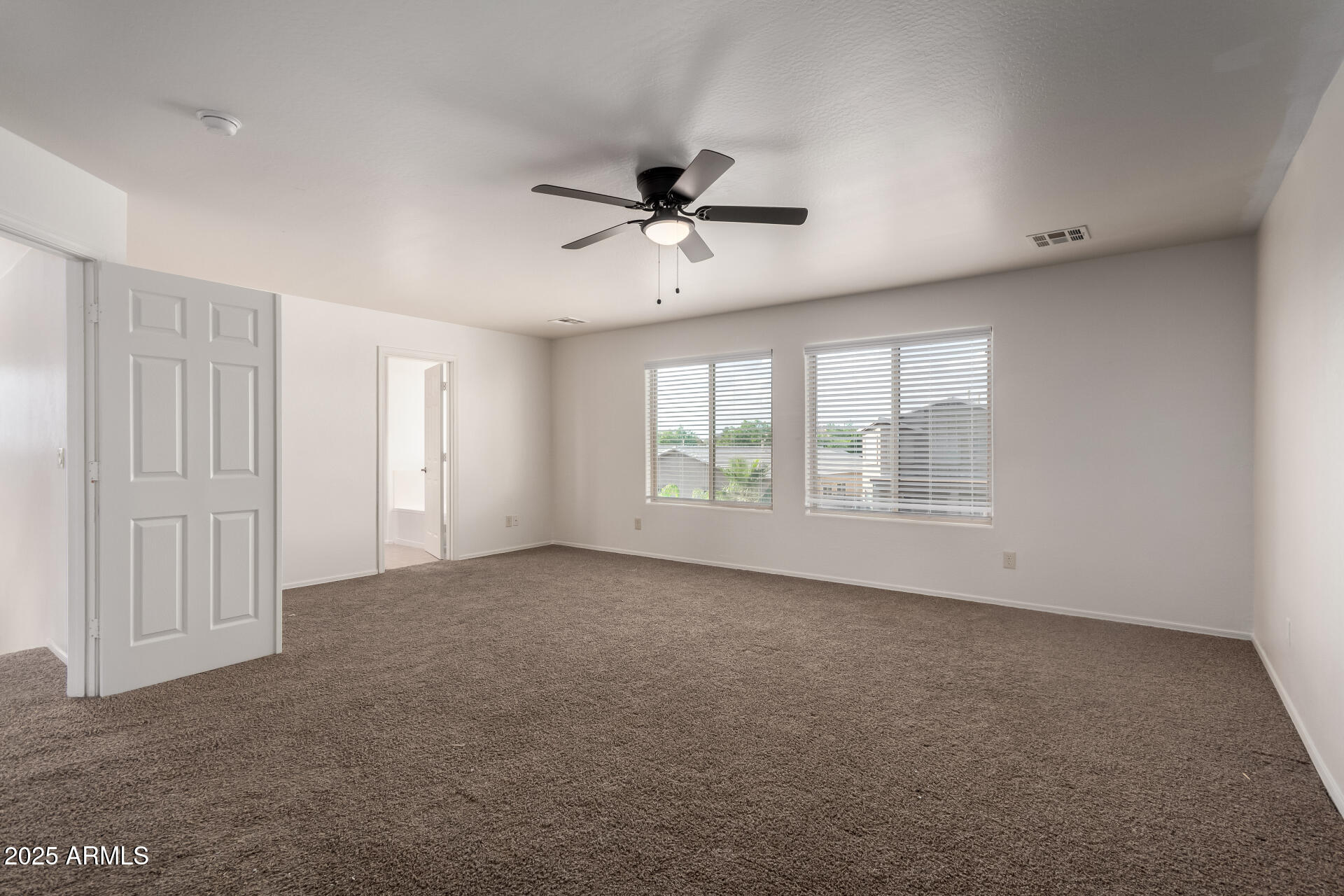 1222 E CANYON Trail