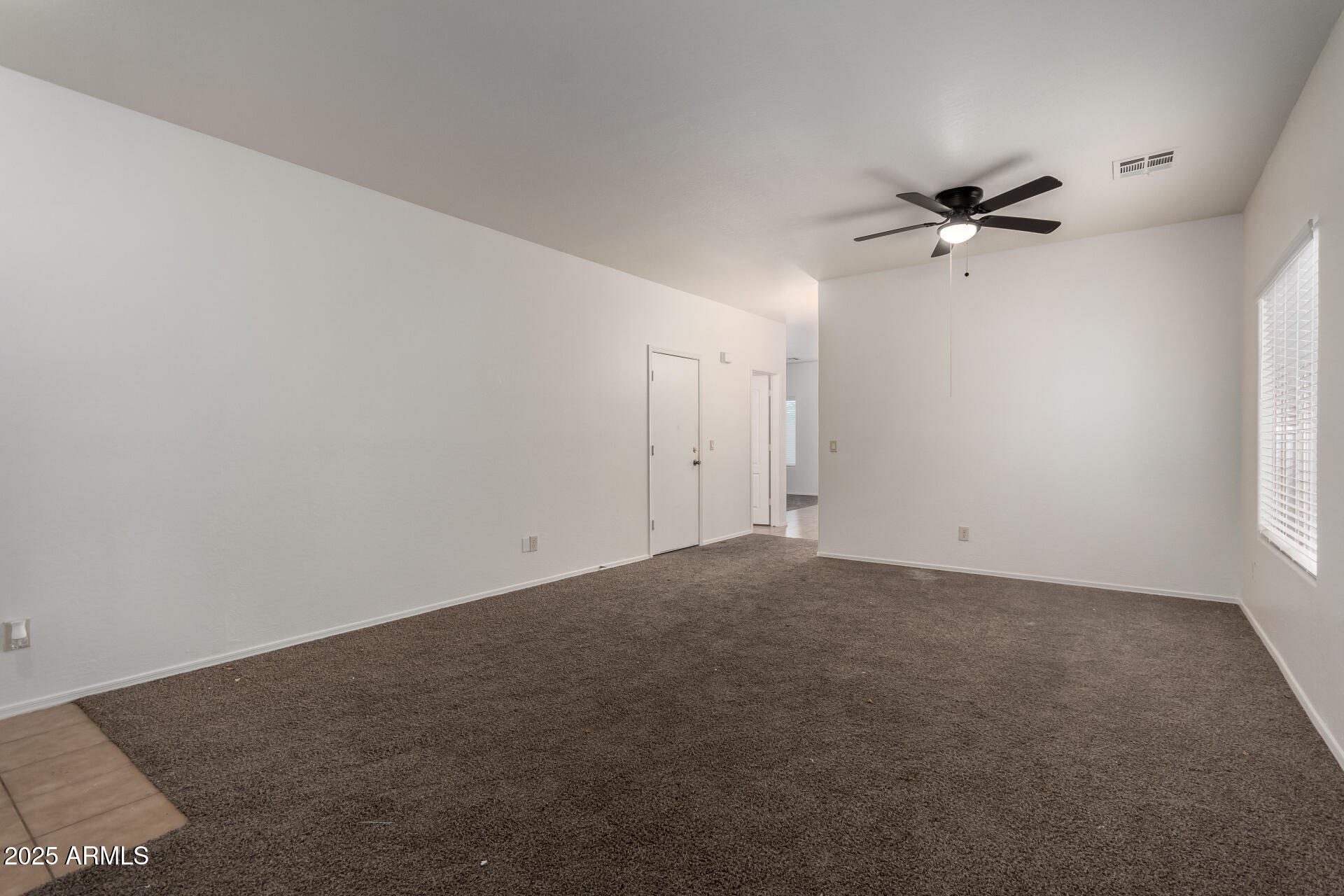 1222 E CANYON Trail