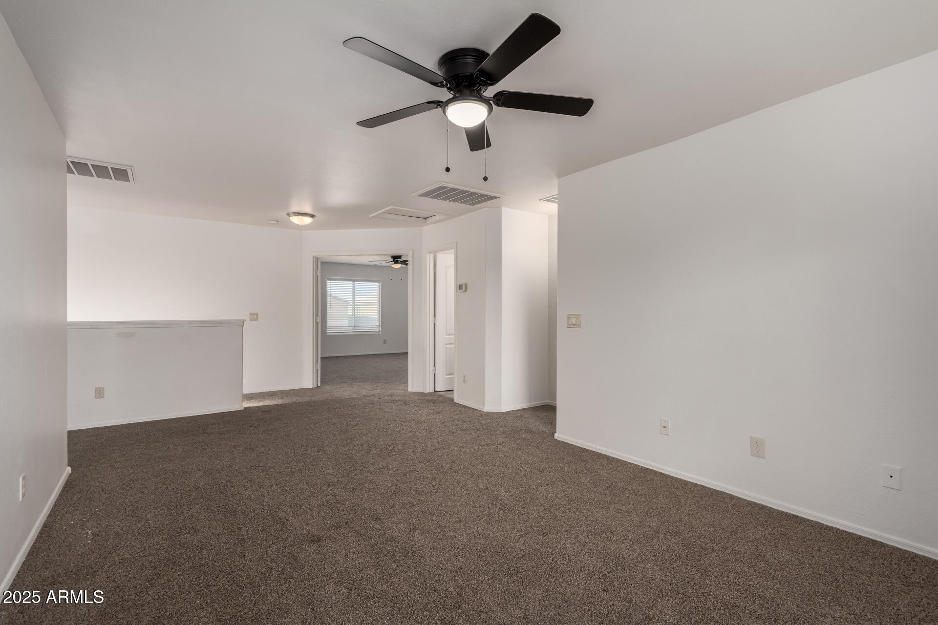 1222 E CANYON Trail