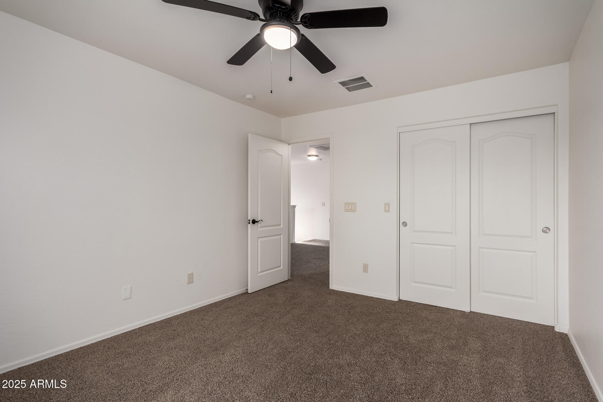 1222 E CANYON Trail