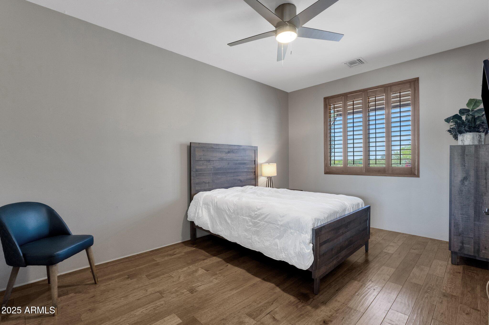 11123 E MONUMENT Drive