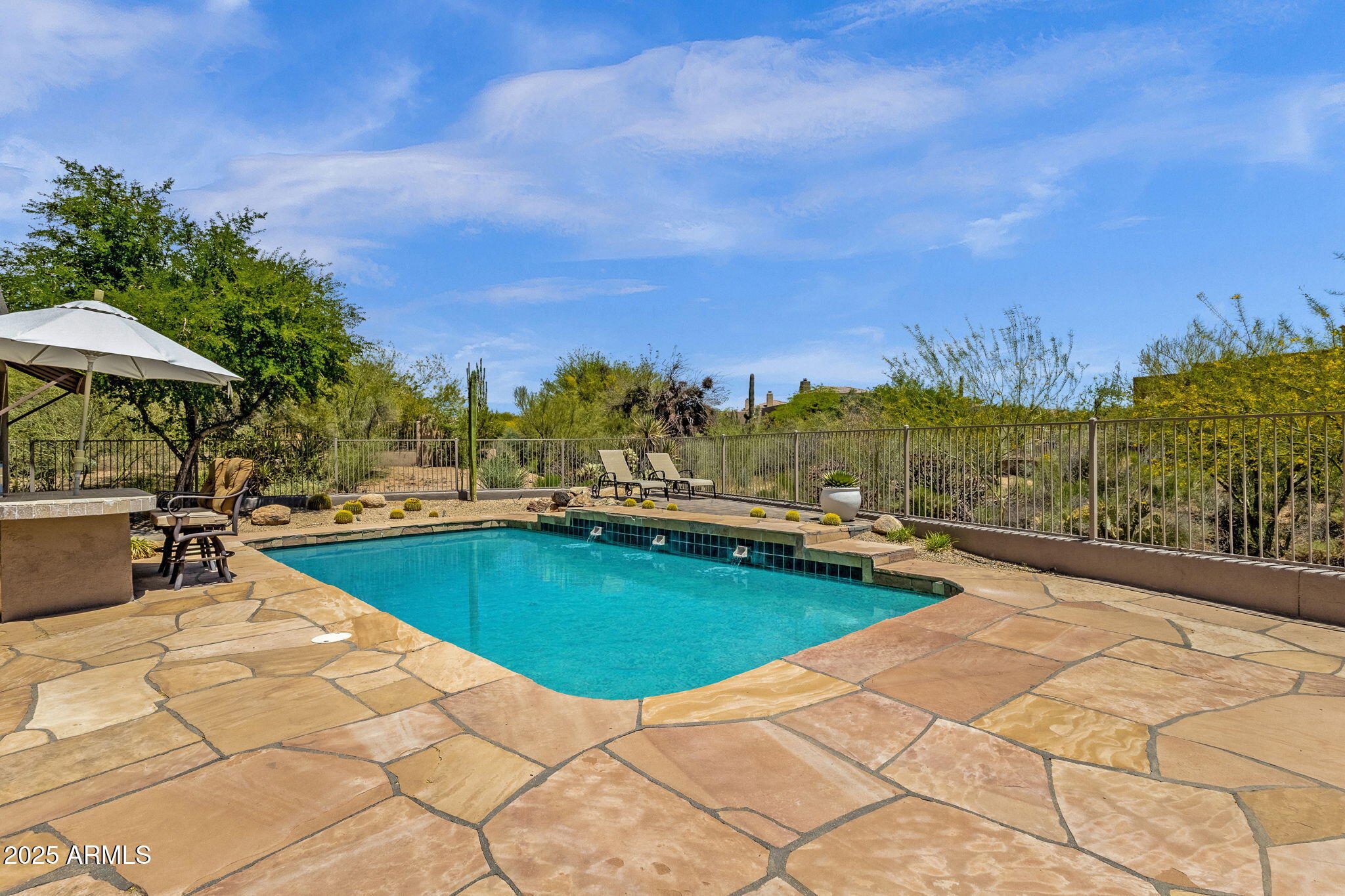 11123 E MONUMENT Drive