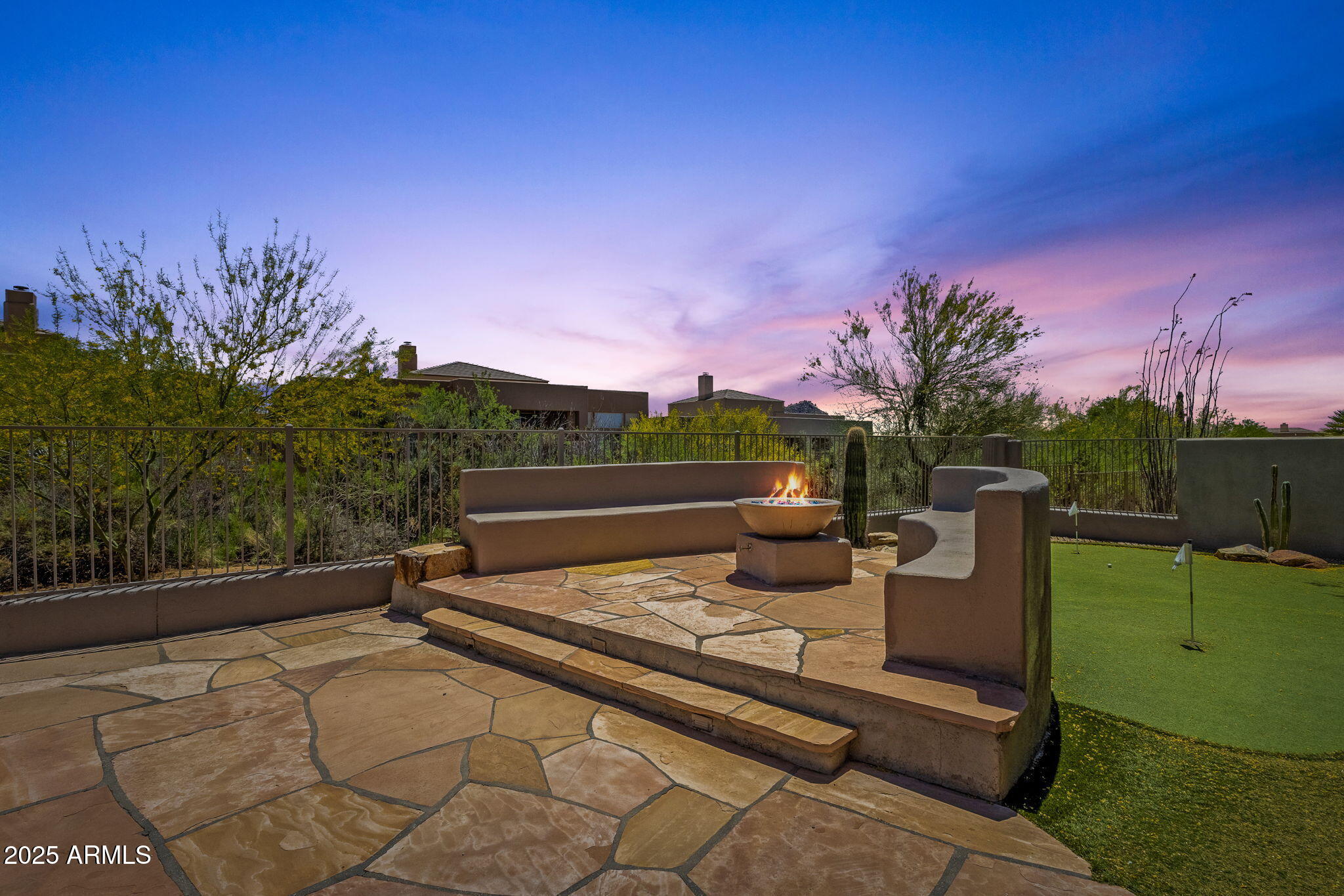 11123 E MONUMENT Drive