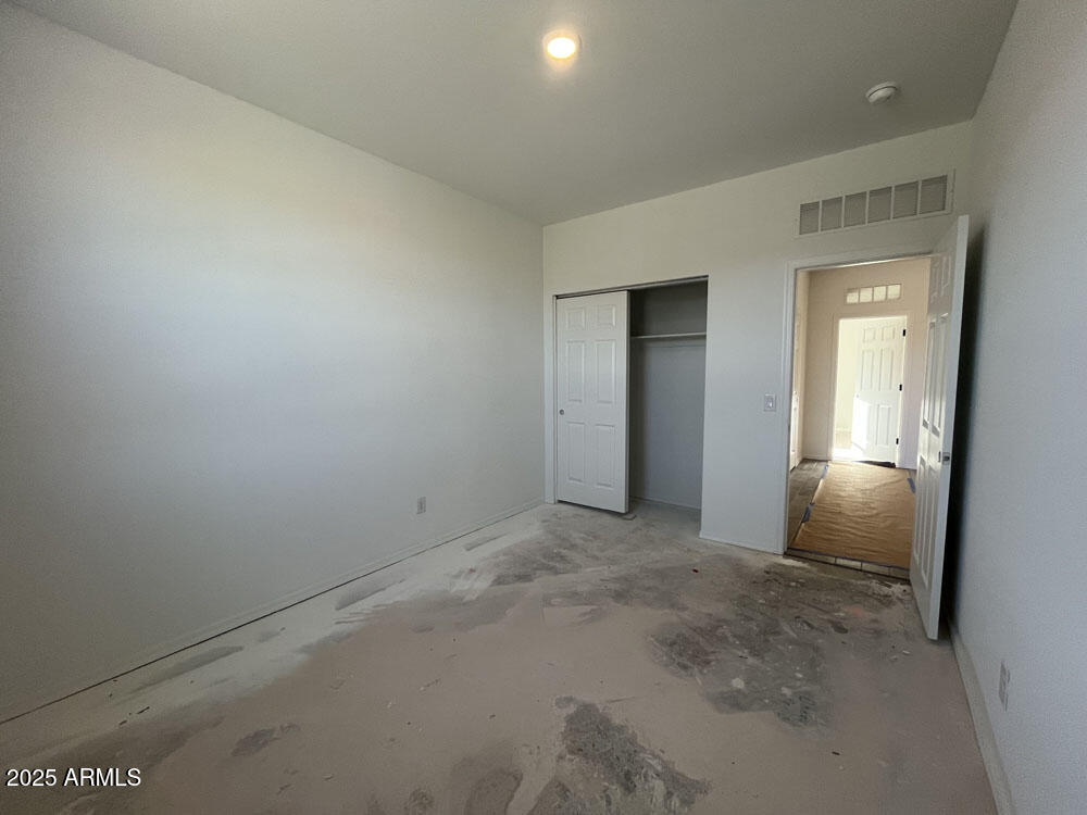 47692 W MOELLER Road