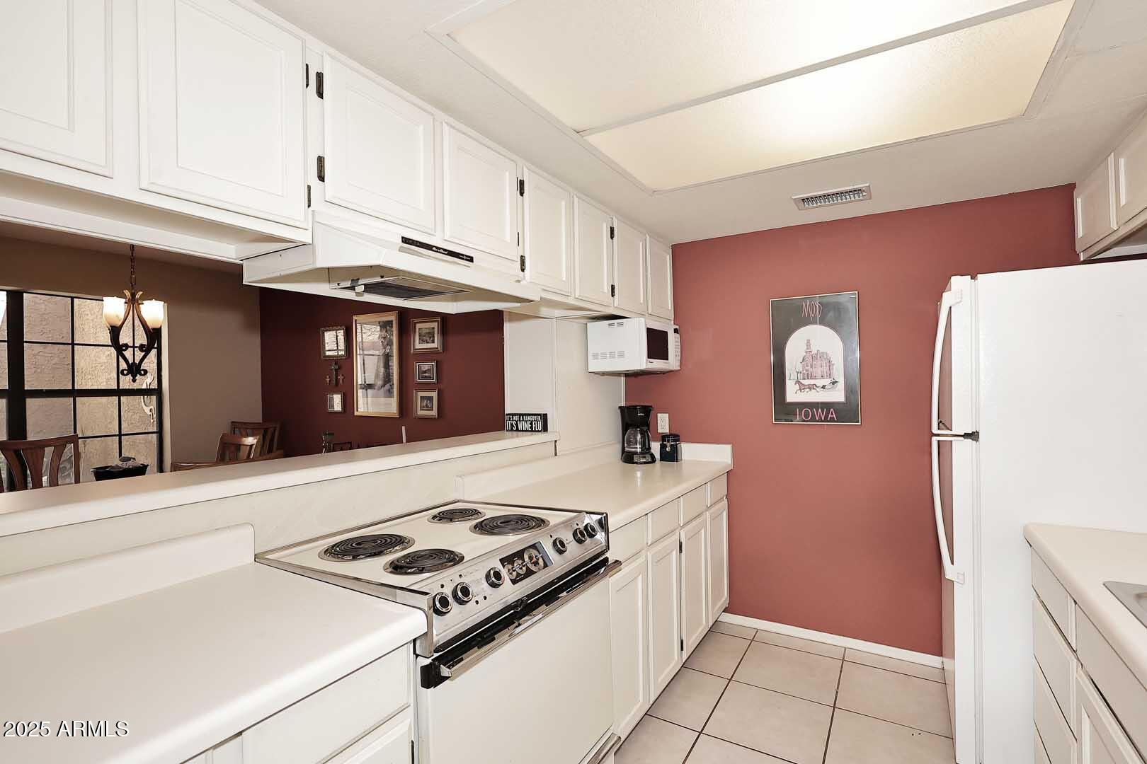 6945 E COCHISE Road E, 117