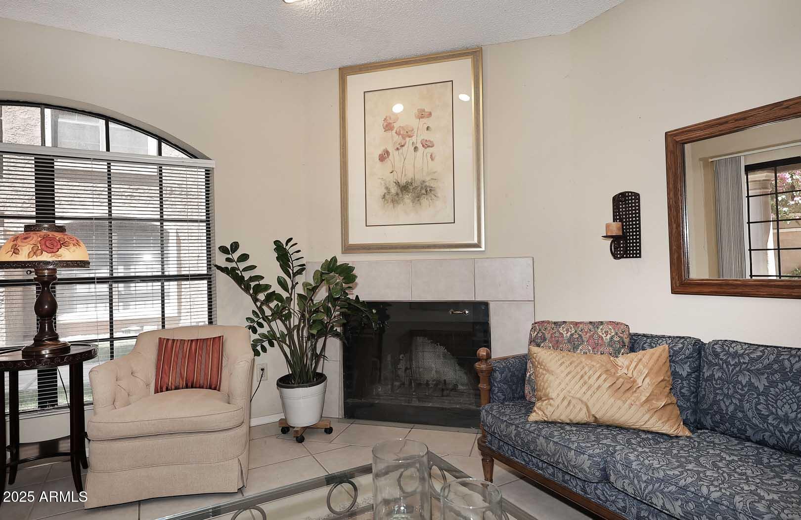 6945 E COCHISE Road E, 117