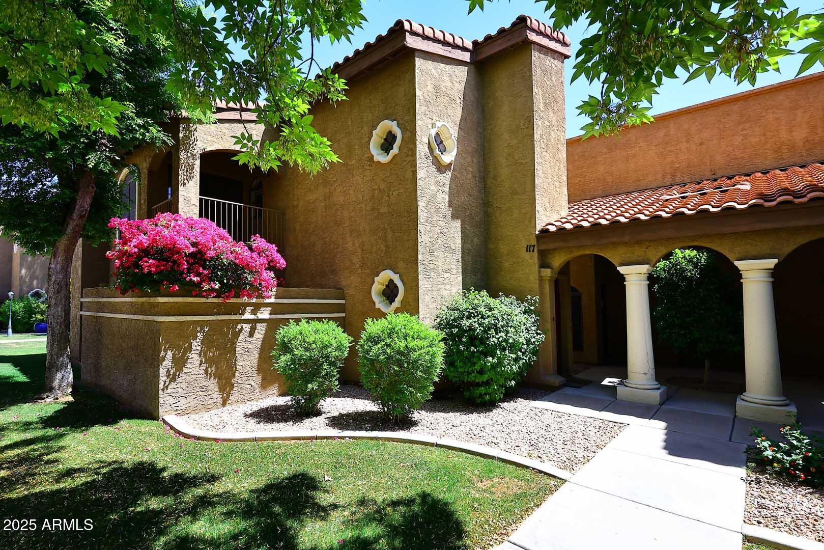 6945 E COCHISE Road E, 117