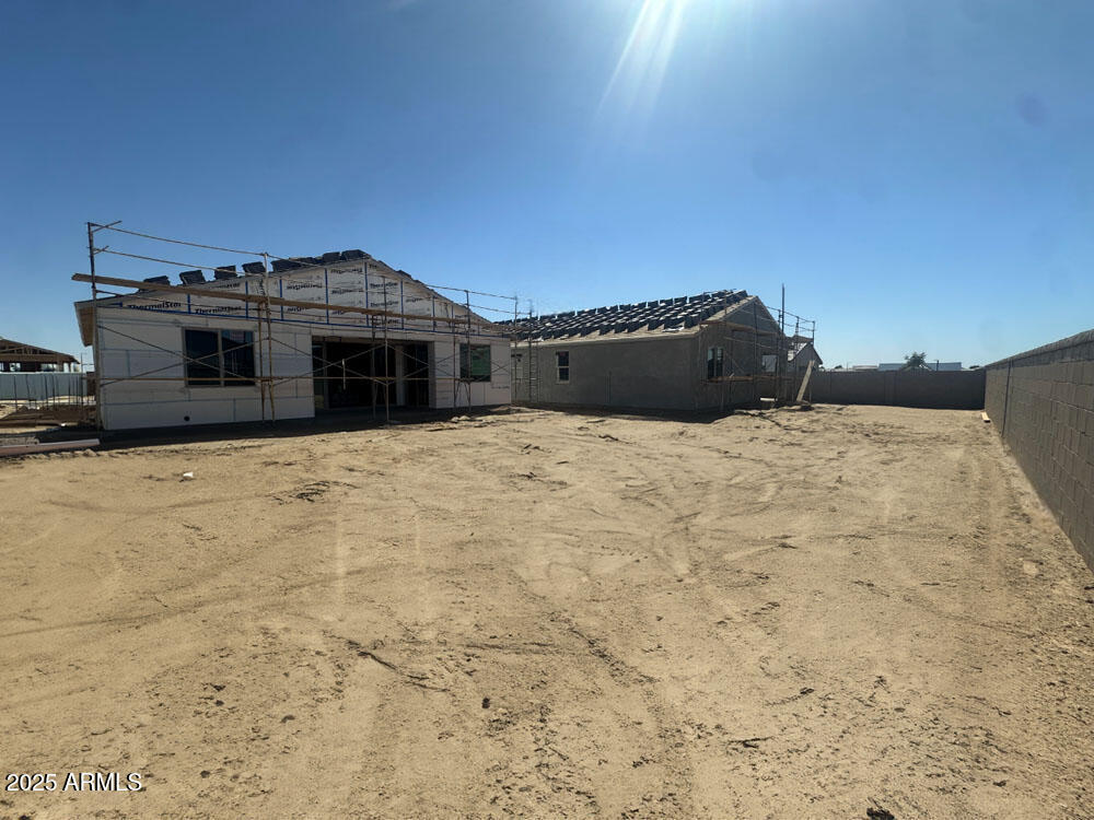 2382 E HOMESTEADER Road