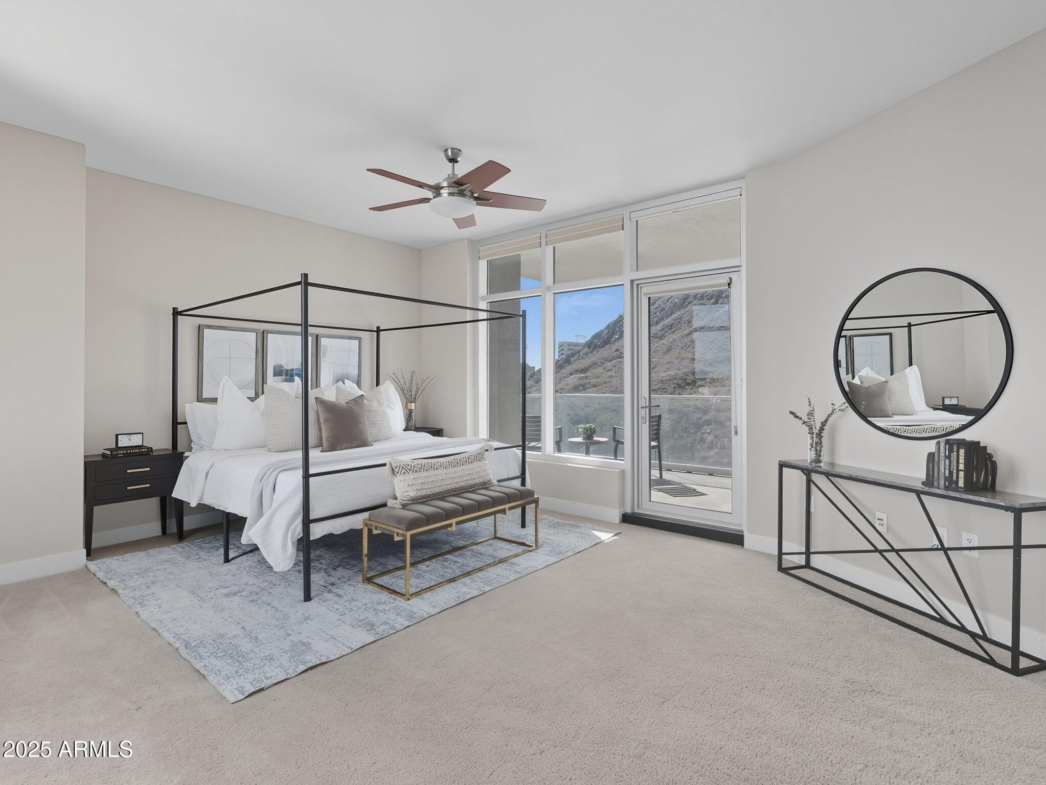 140 E RIO SALADO Parkway, 512