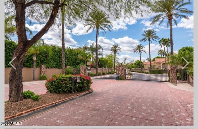 10892 E GOLD DUST Avenue