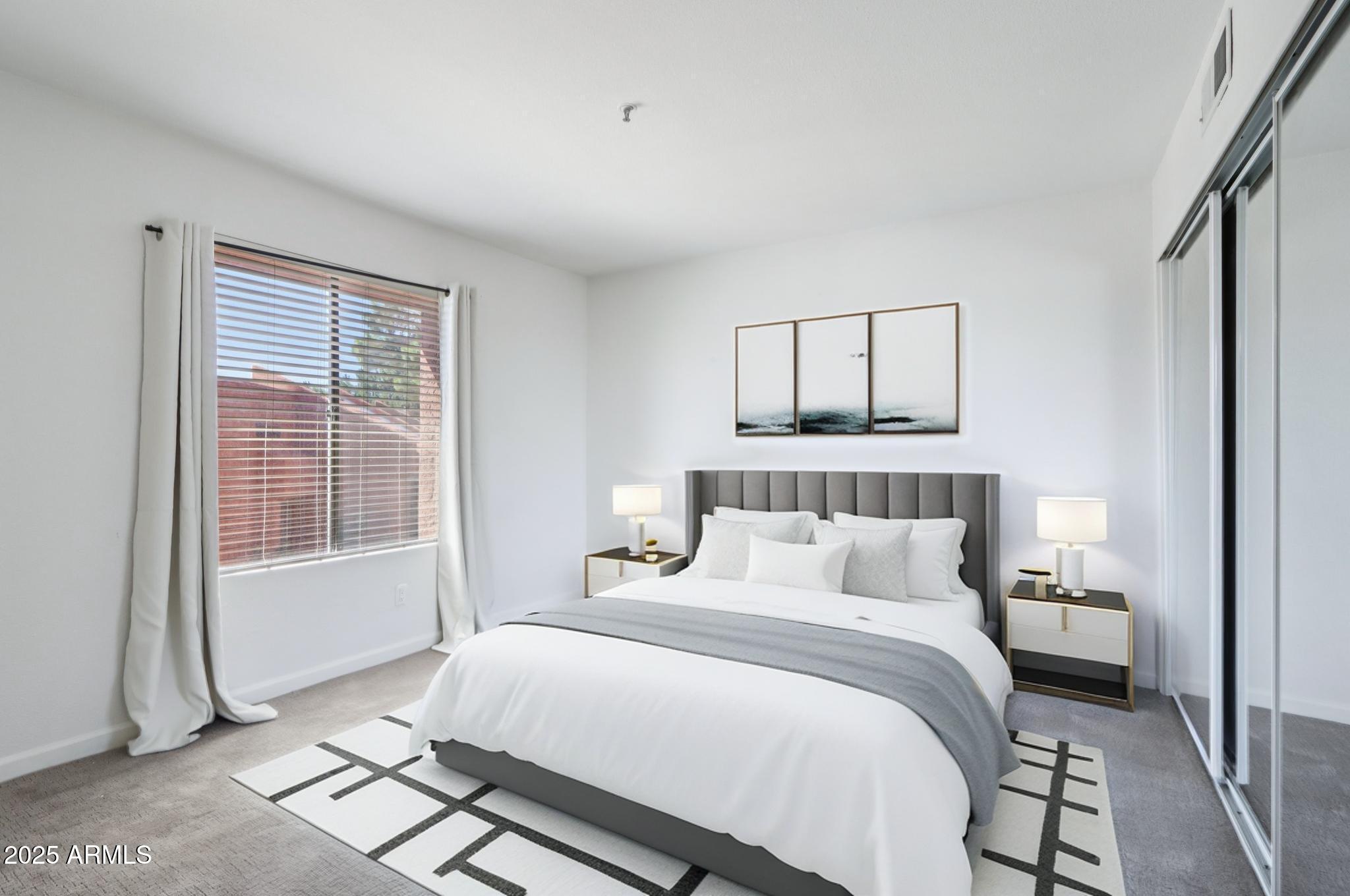 4704 E PARADISE VILLAGE Parkway N, 321