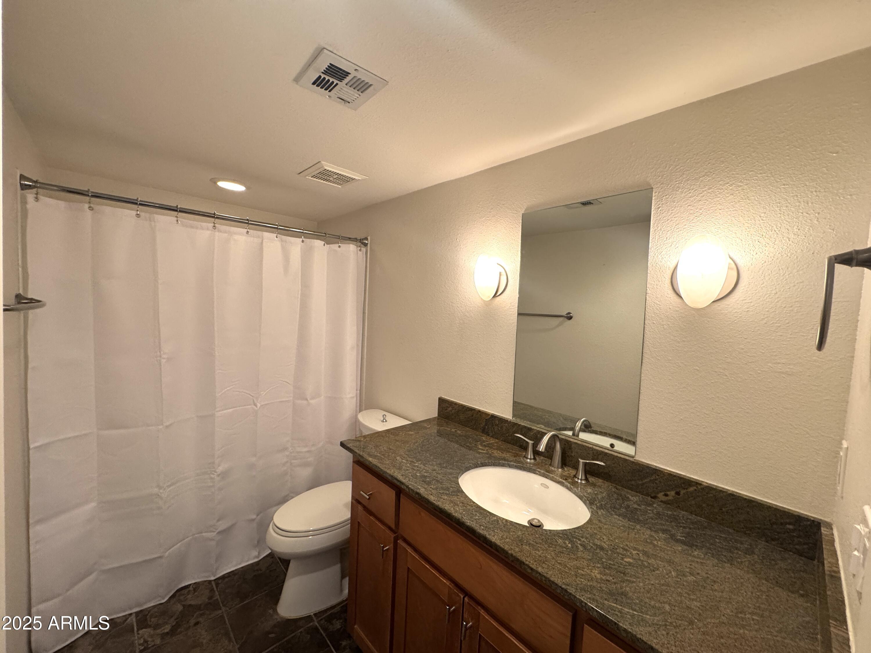 4704 E PARADISE VILLAGE Parkway N, 321