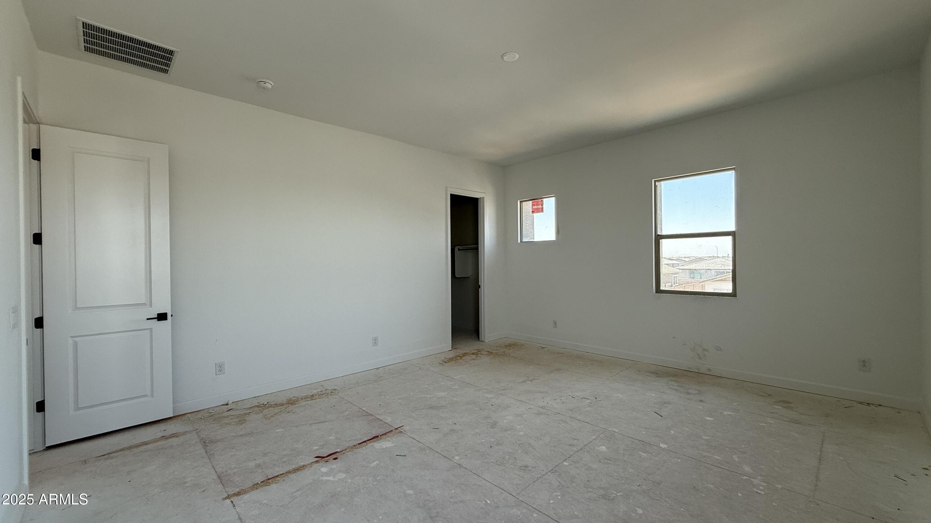 11444 E UTOPIA Avenue