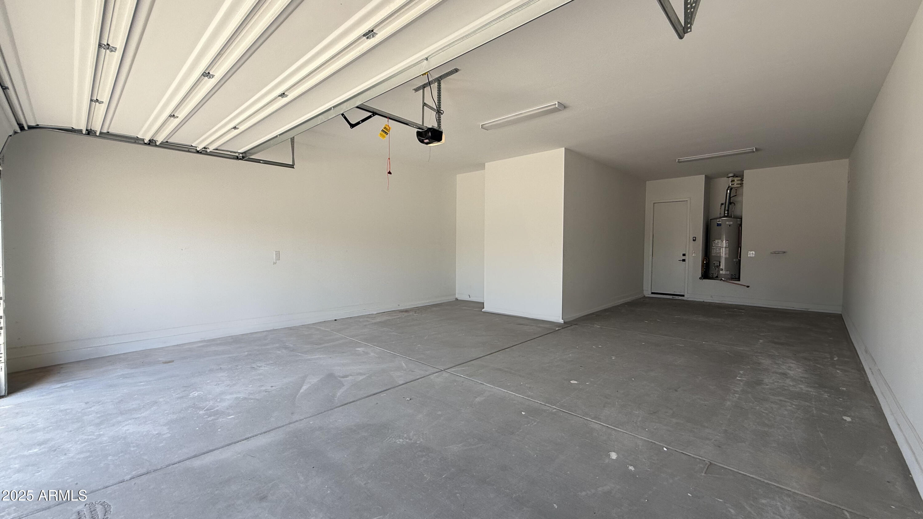 11444 E UTOPIA Avenue