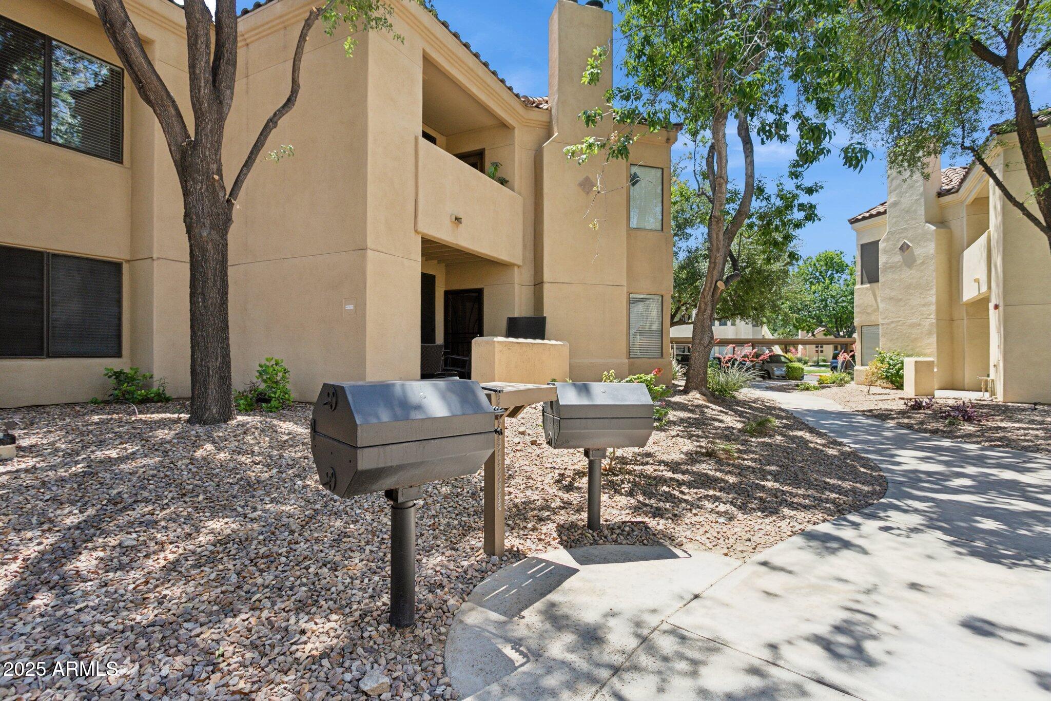 7575 E INDIAN BEND Road, 1137