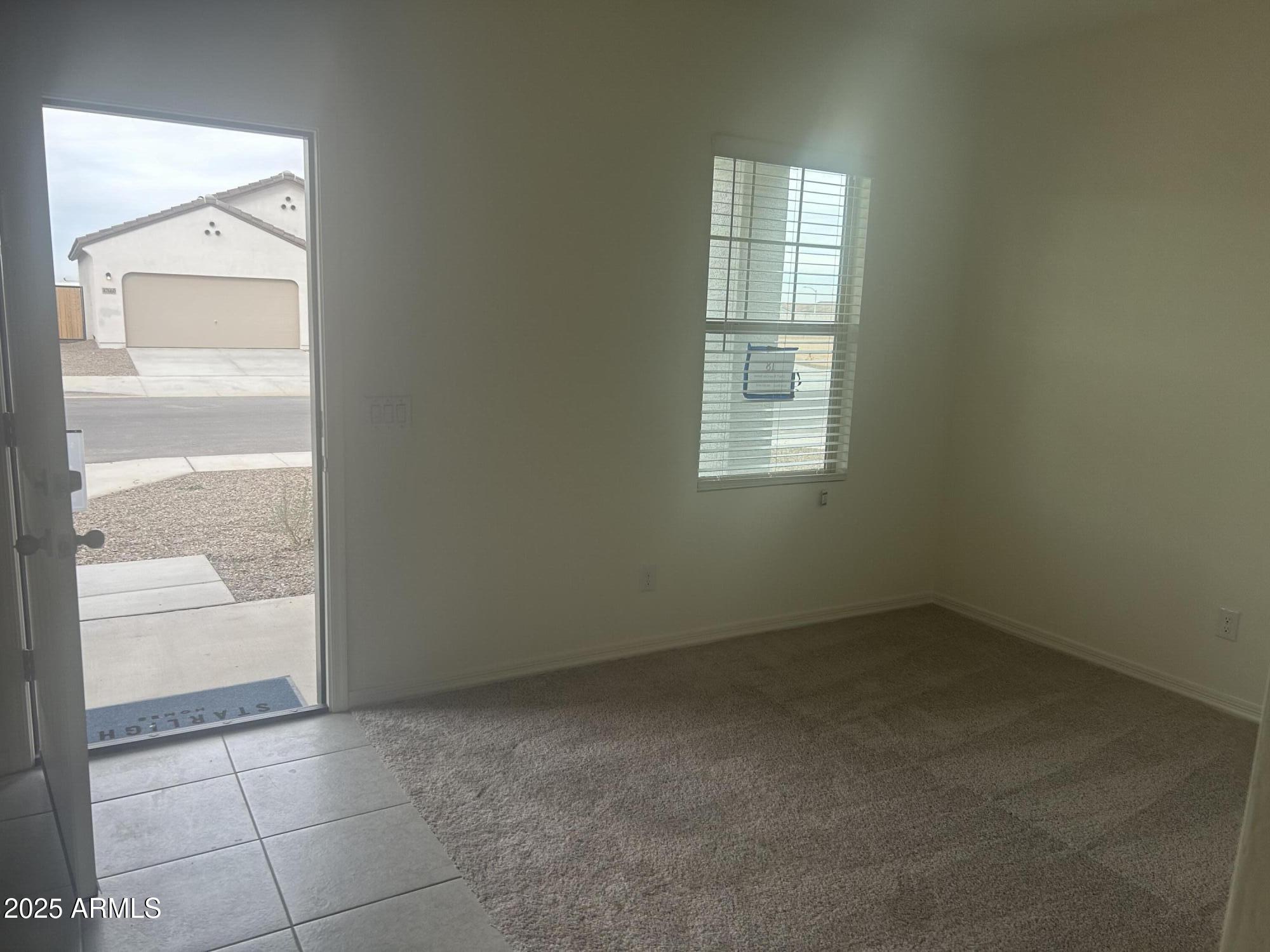 24268 W PECAN Road