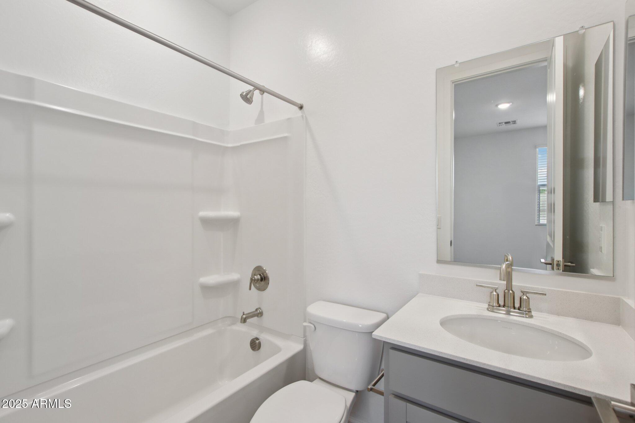 15734 W BROWN Street