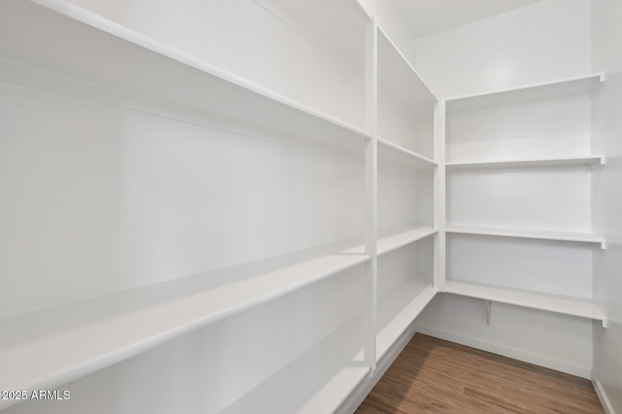 15734 W BROWN Street