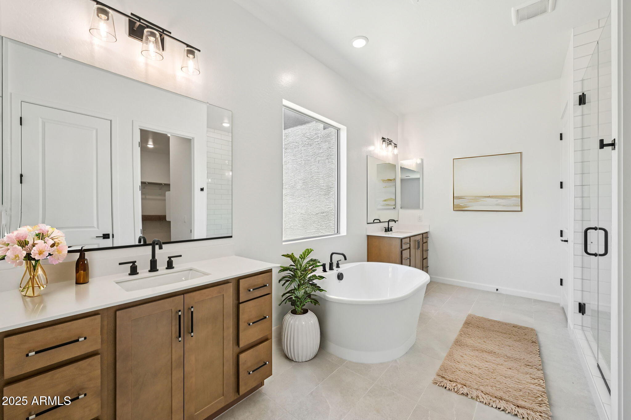 22937 E TWIN ACRES Drive