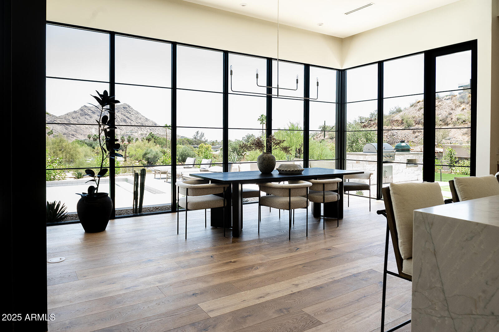 7215 N BLACK ROCK Trail