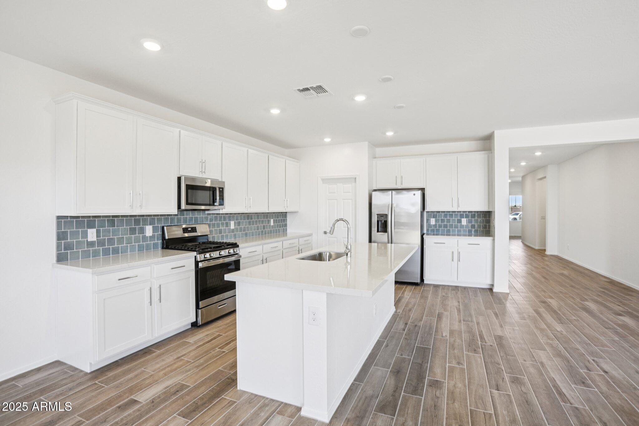 11796 N VANERO Court