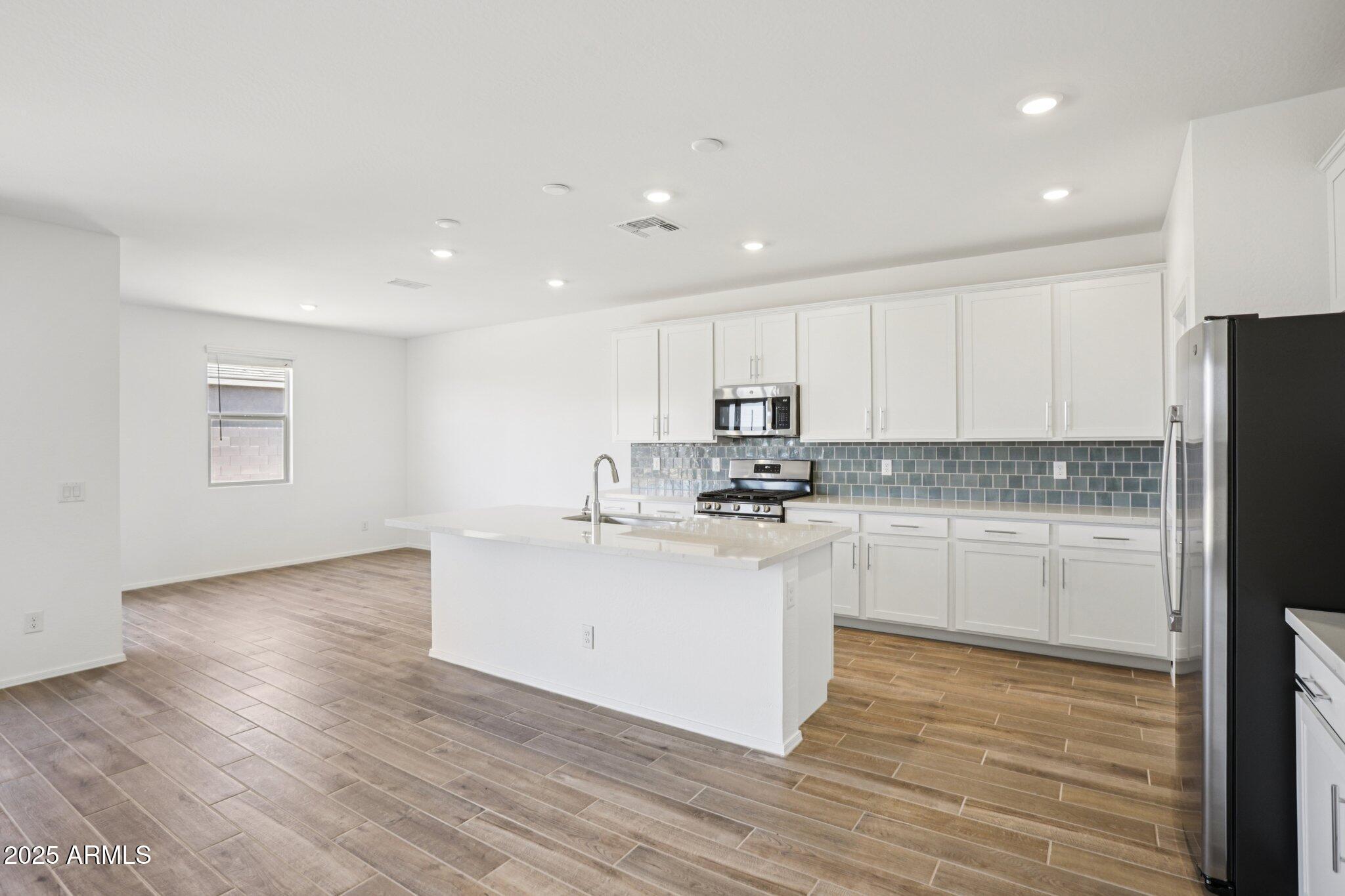 11796 N VANERO Court