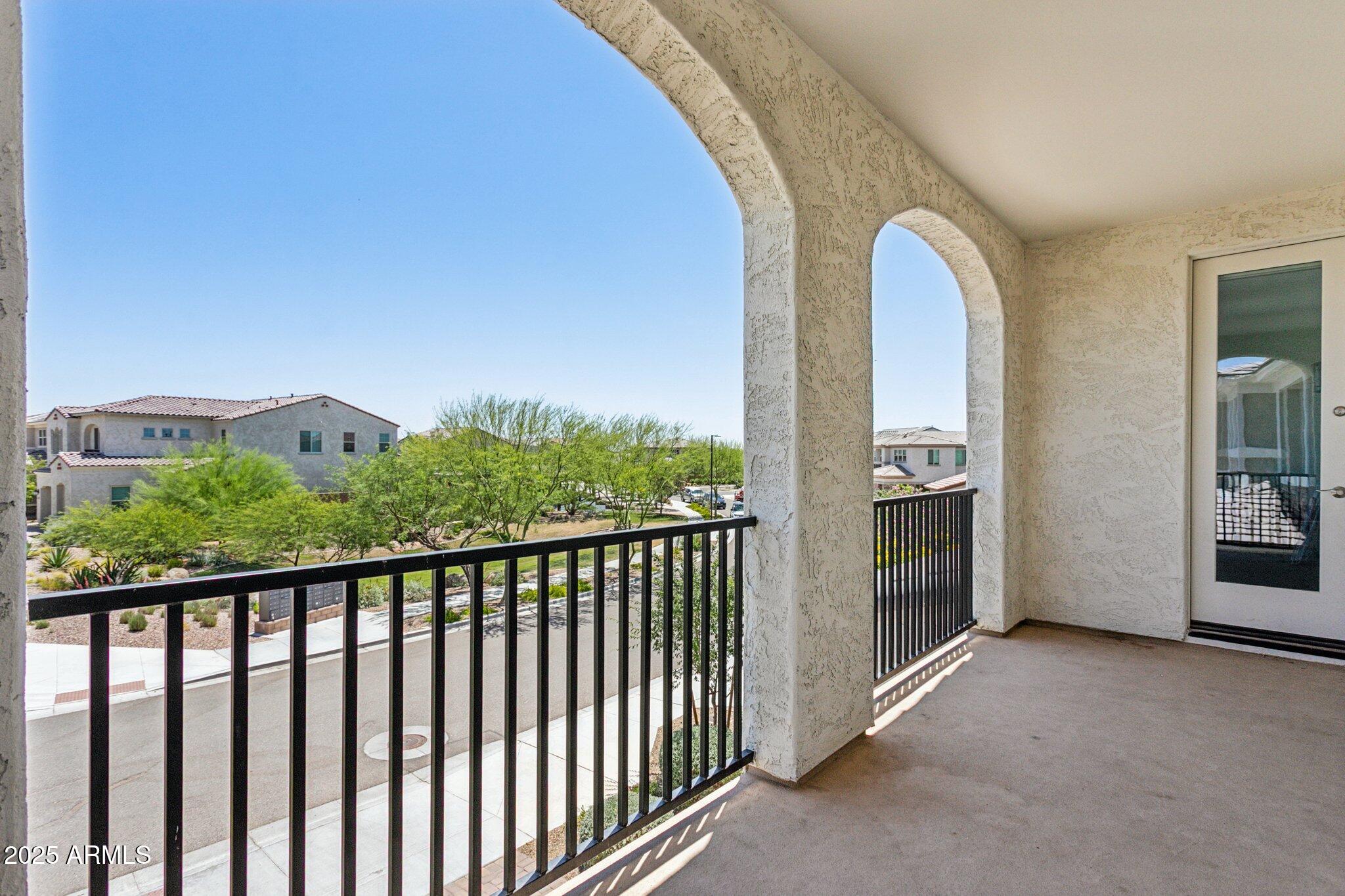 22306 N 34th Place