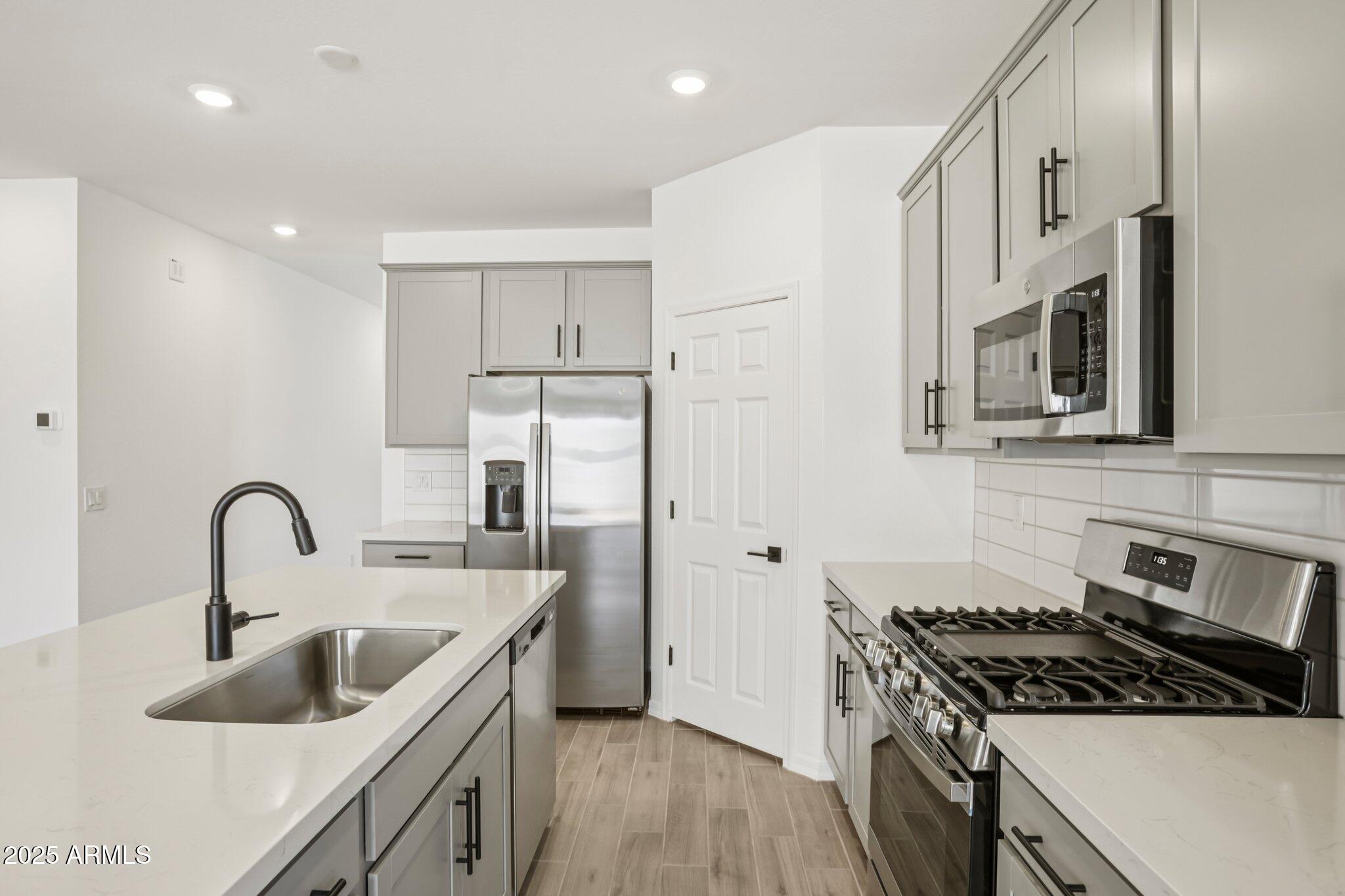 46850 W OLD TIMER Road