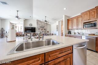 42480 N SPUR CROSS Road