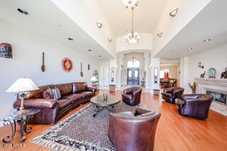 42480 N SPUR CROSS Road