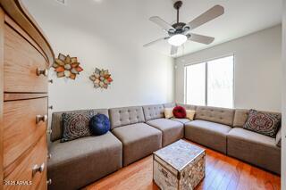 42480 N SPUR CROSS Road