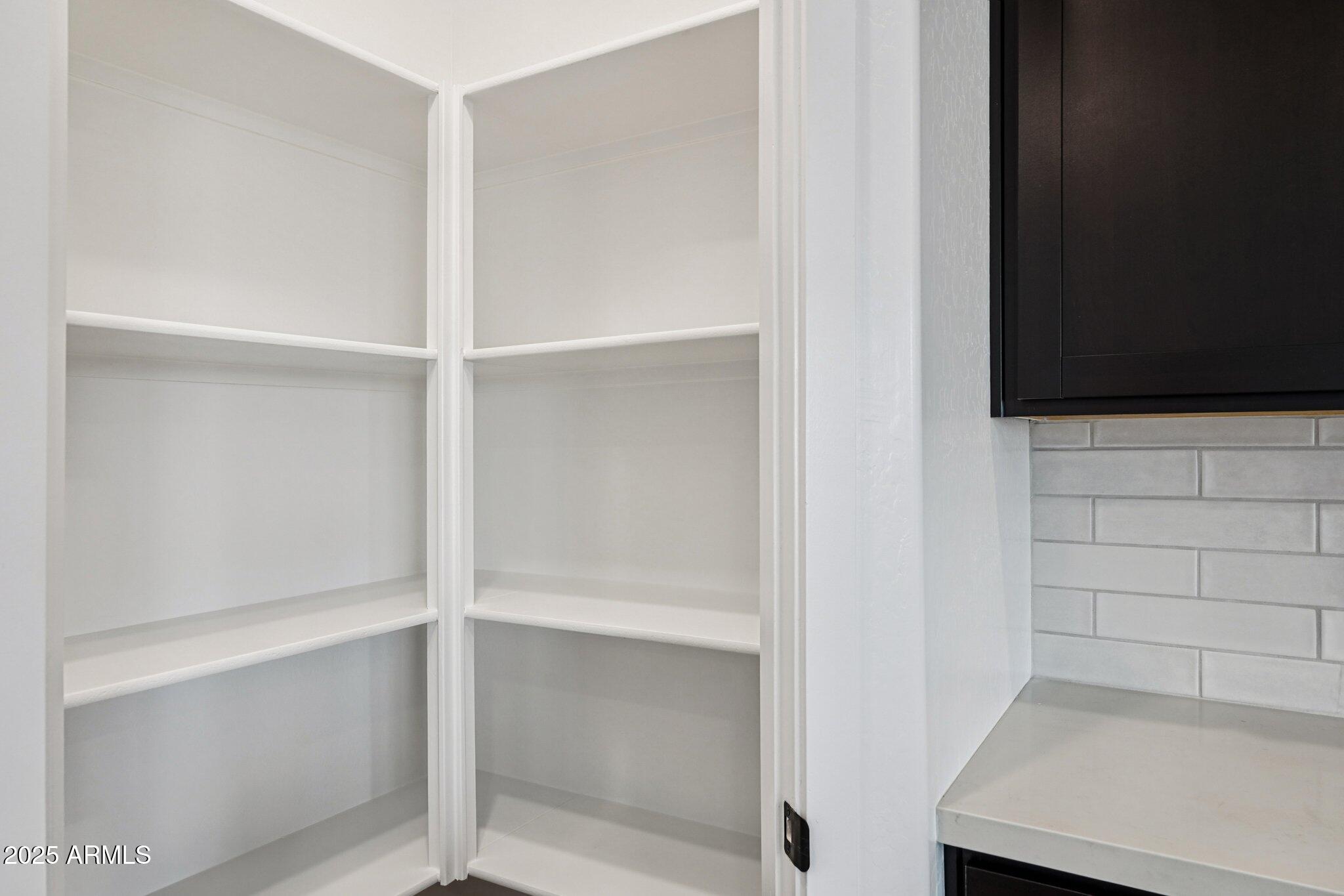 15755 W CAMDEN Avenue