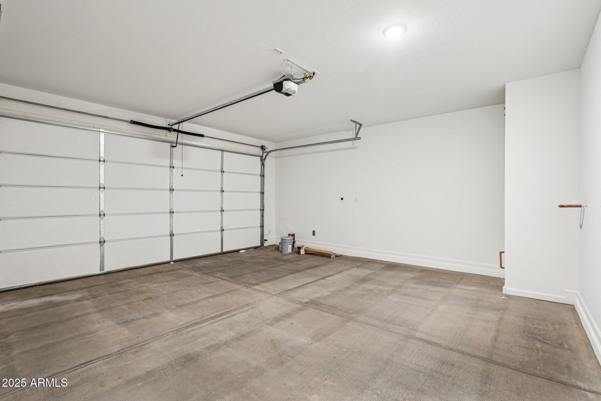 15755 W CAMDEN Avenue