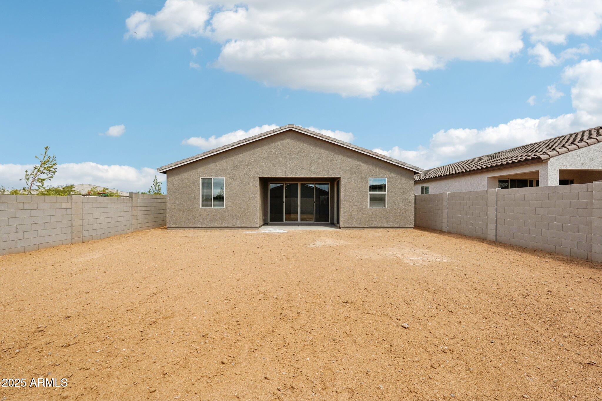 15755 W CAMDEN Avenue