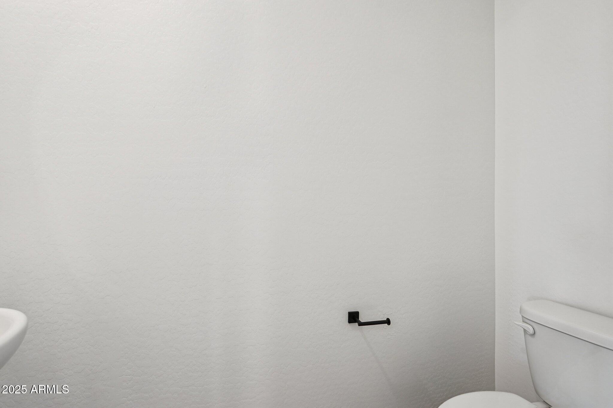 15755 W CAMDEN Avenue