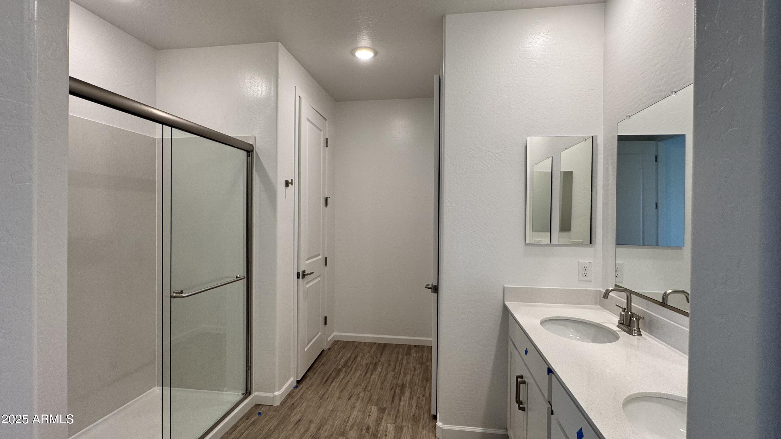 15796 W BERYL Avenue