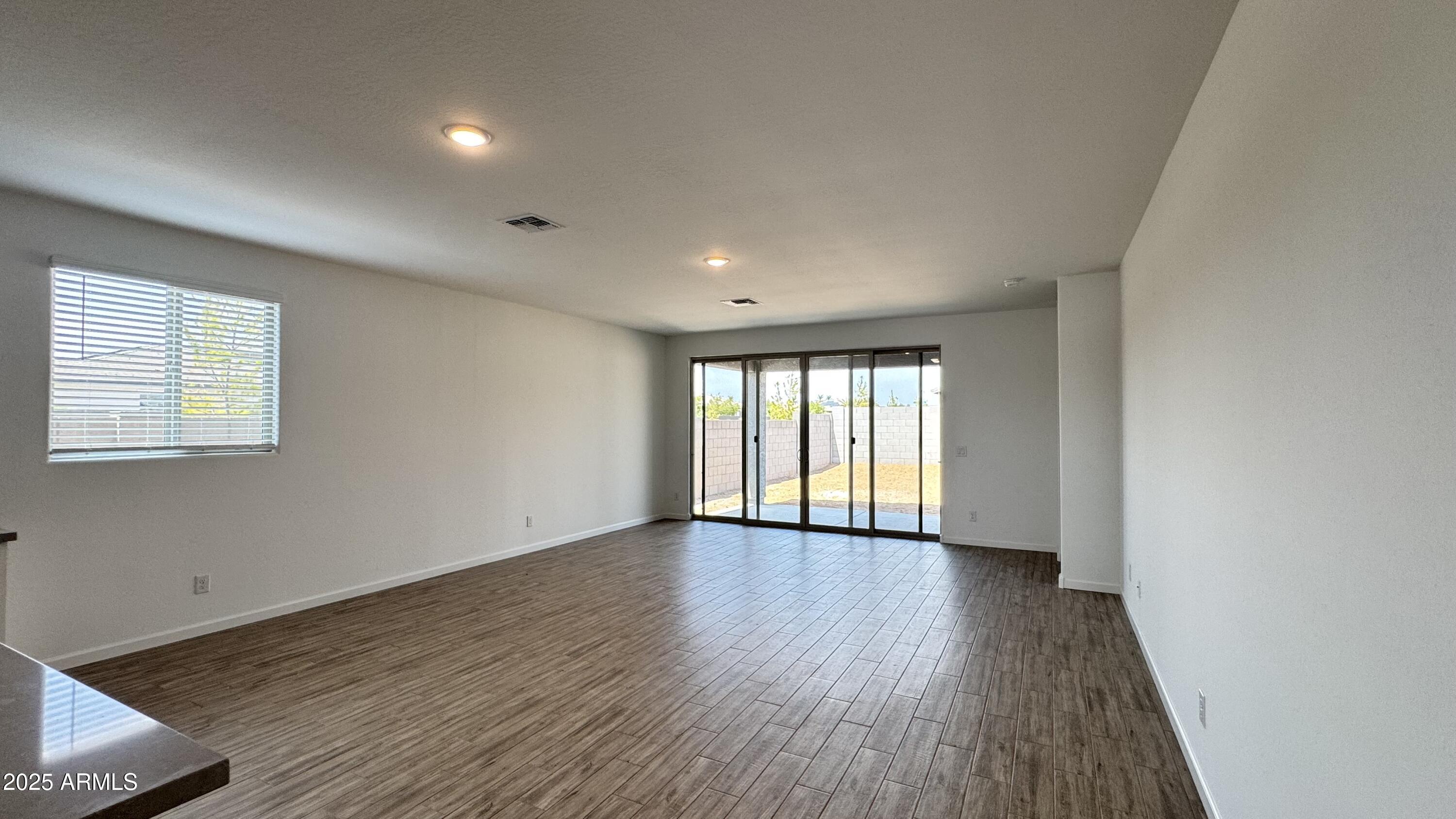 15796 W BERYL Avenue