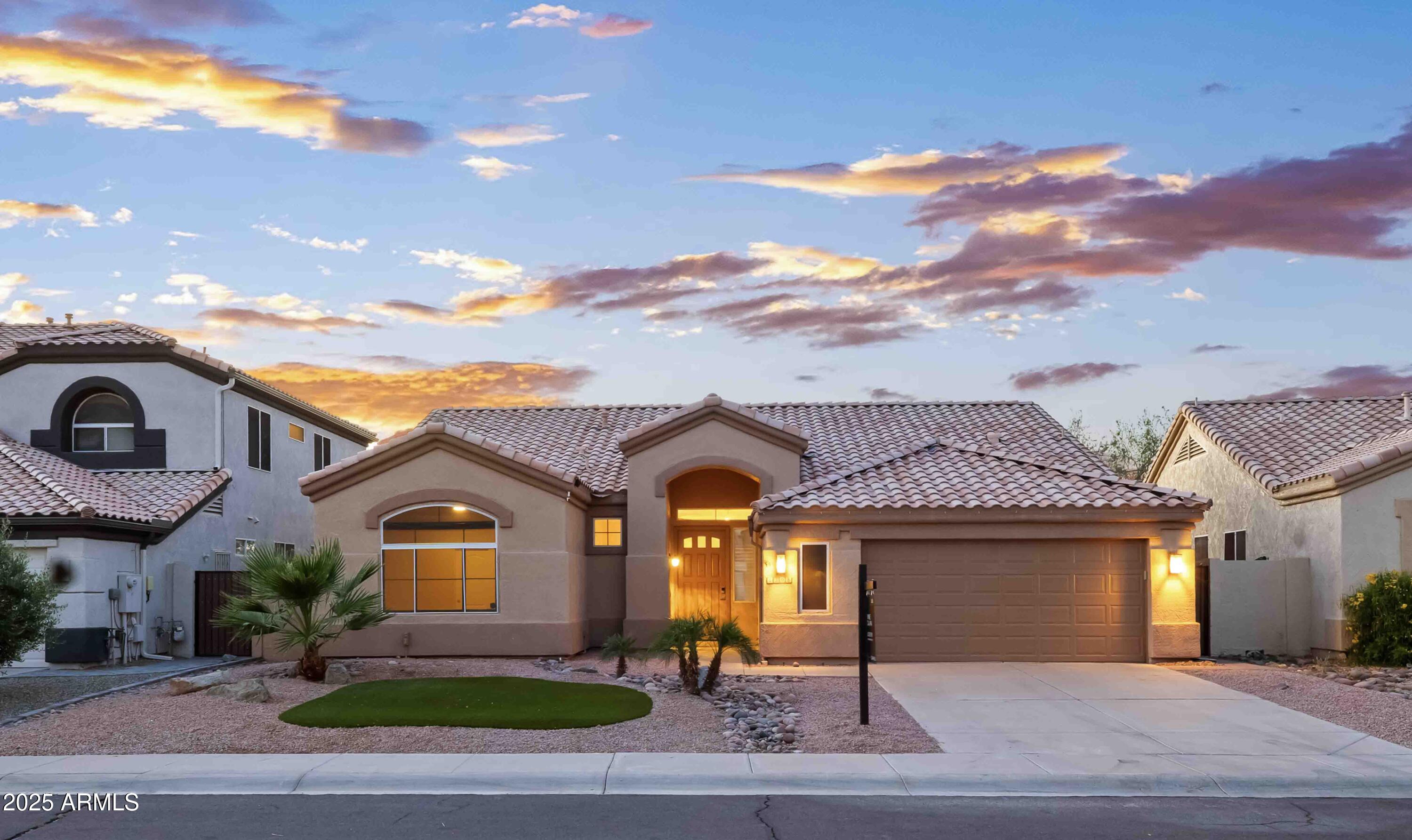 1398 W WINDHAVEN Avenue