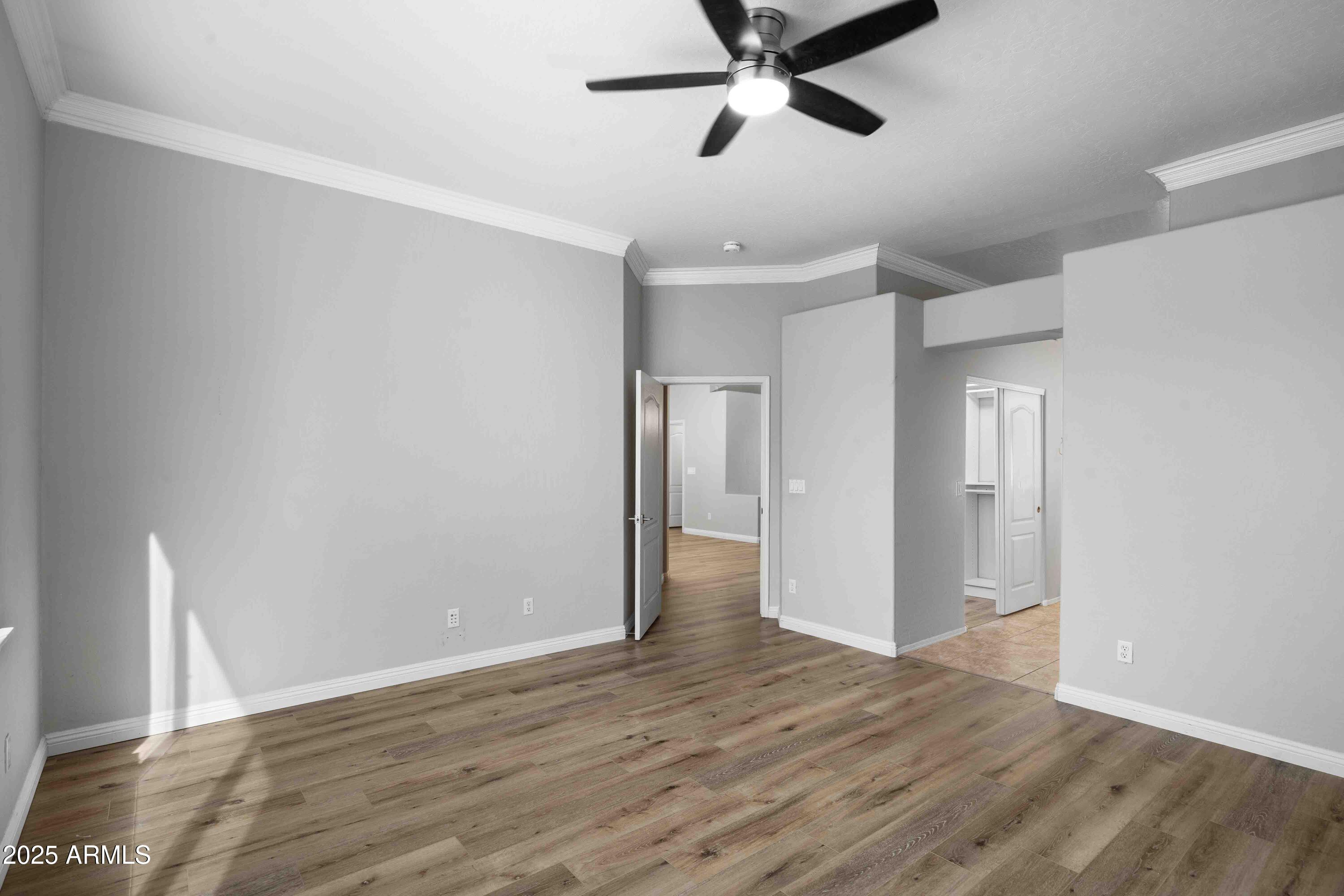 1398 W WINDHAVEN Avenue