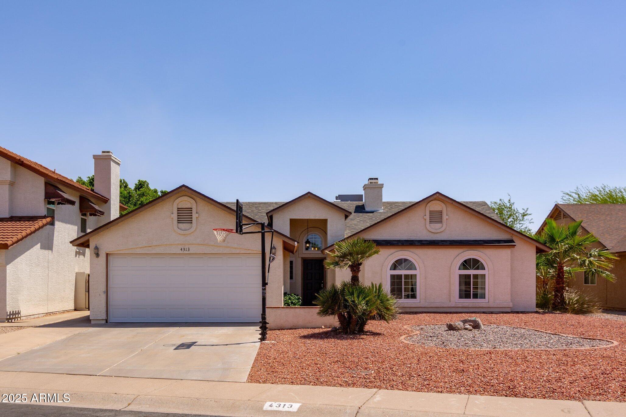 4313 E Briarwood Terrace