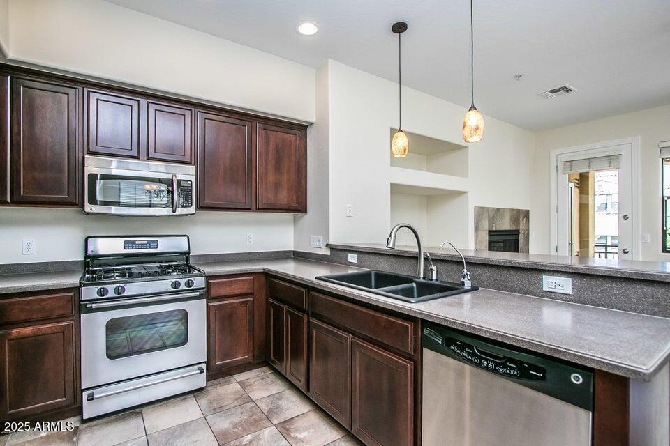 20750 N 87 Street, 2103