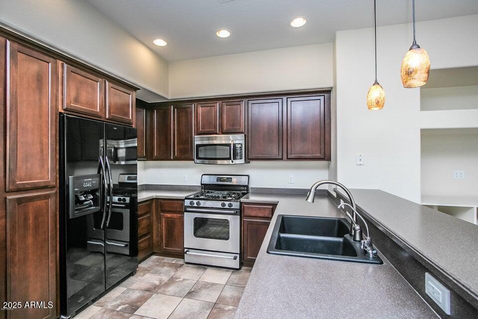 20750 N 87 Street, 2103
