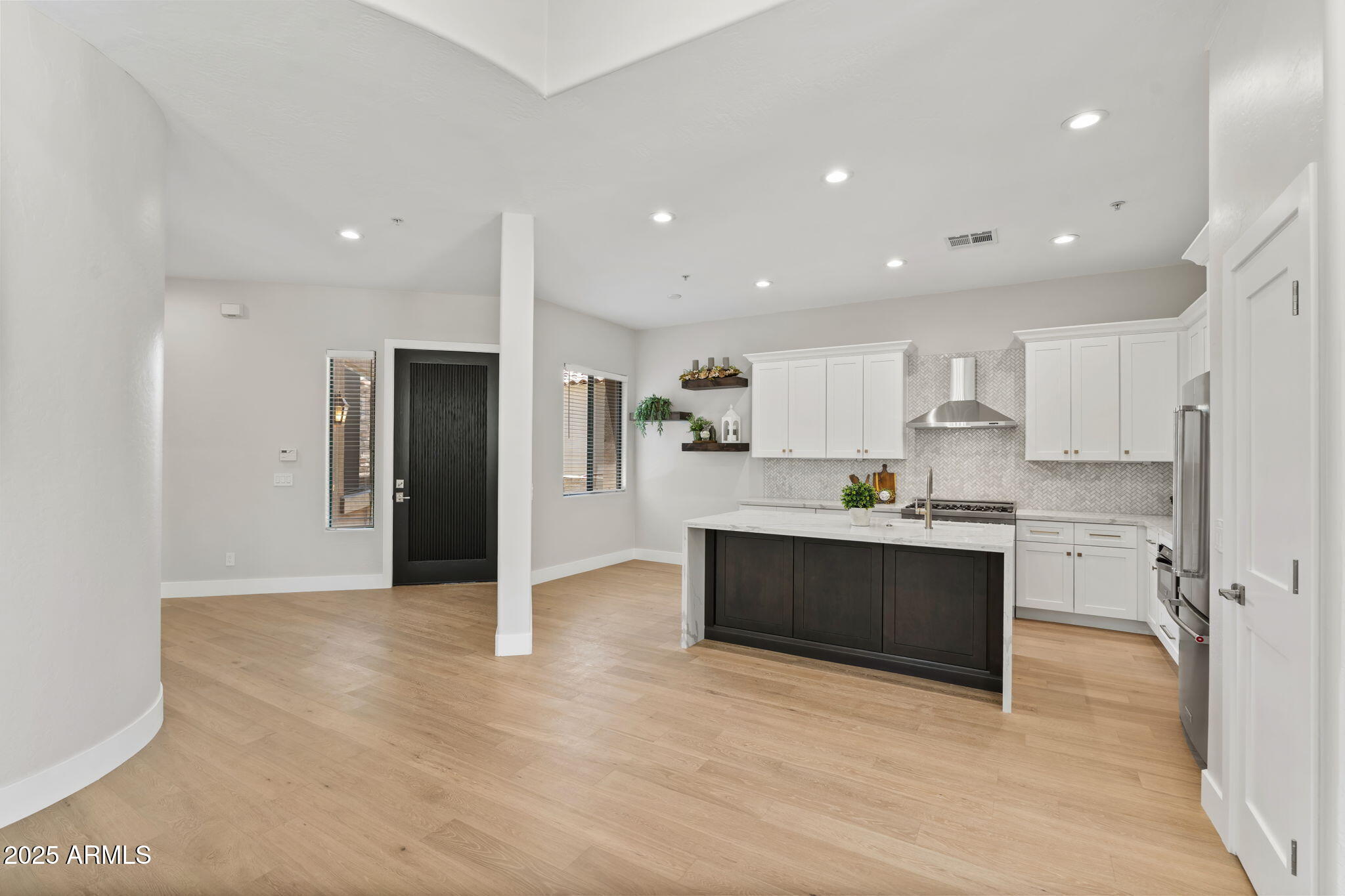 19550 N Grayhawk Drive, 1144