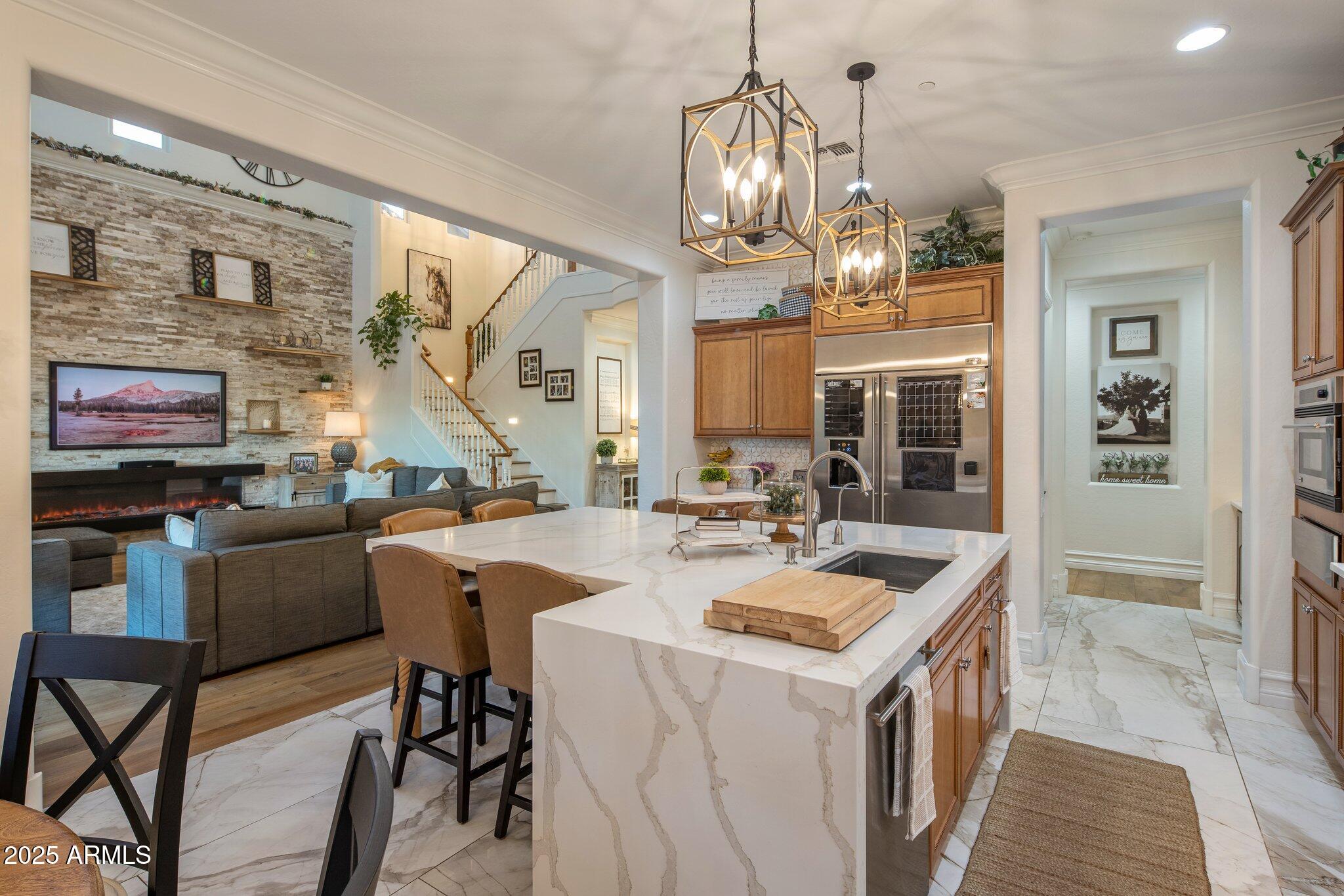 3741 E EMBER GLOW Way